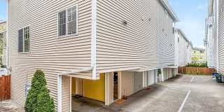 Nice 3 beds/ 2 baths Townhouse In Greenwood! Nice 3 beds/ 2 baths Townhouse In Greenwood! Gallery 1