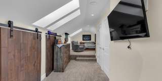 502 Brighton Avenue Gallery 47