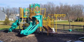 1221 Ayla Avenue Gallery 24