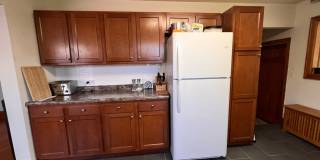 Move In June 1st 2026! 2 Bedroom 2 bath - Pet's OK - Wilmette Gallery 1