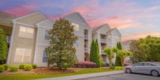 Ashbury Square Gallery 26