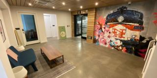 104 Howe Gallery 98