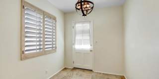 10832 Huston Street Gallery 7