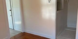 30 Channing Street unit: 3 Gallery 3