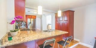 1912 Montgomery Street Gallery 15