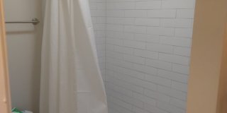 Room in 3 Bedroom Home at Foxcroft Dr Gallery 23