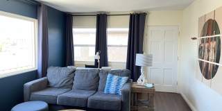 3133-3135 Ingleow St. - 3133 Gallery 2