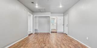 Charming 3 Bedroom Home with Spacious Backyard Gallery 9