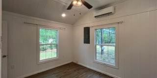 3129 N Page Avenue Gallery 15