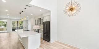 Gorgeous 4 Story Townhome Available in the Highly Desired 17 West Community! Gallery 21
