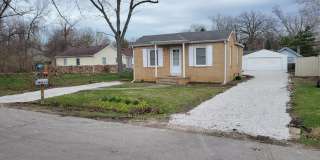 1860 South Shore Boulevard Gallery 1