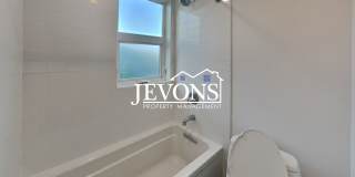 Luxury single-family home with inclusive water, sewer, and garbage Gallery 31