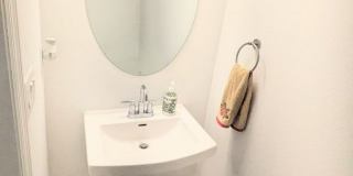 Annual – Unfurnished 3-bed 2-bath townhome in Nokomis Gallery 14