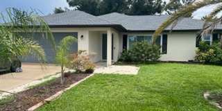 268 Venice East Boulevard Gallery 1