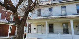 262 Broad Street Gallery 1