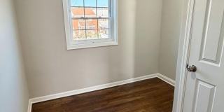 3413 WALLFORD Drive Gallery 17