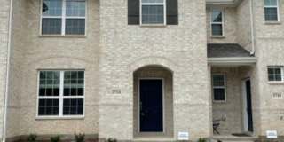 3714 Malibu Drive Gallery 1