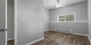 620 Lindsay Avenue Gallery 18