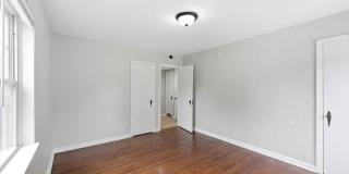 Berkeley Place Gallery 11