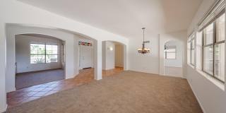 17859 W CLUB VISTA Drive Gallery 12