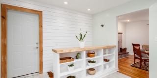 6875 Central College Rd Gallery 24