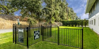 Meadowbrook Apartments Gallery 17