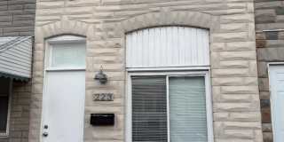 223 GRUNDY Street Gallery 1