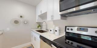 The Artisan Claremont Gallery 3