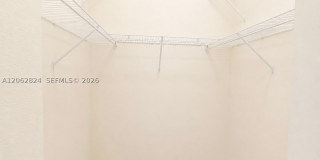 3864 SW 48th Ave Gallery 10