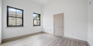 Five Point Flats Gallery 21