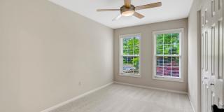 10929 Park Road Gallery 28