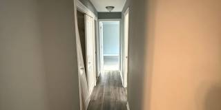 Beautiful 2 Bedroom 1 Bath Condo Conveniently Located Gallery 8