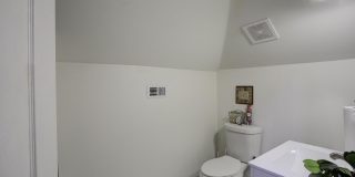 1855 OLIVER Ave Gallery 22