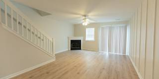 Beautifully Updated 2-Bedroom, 2.5-Bath Townhome in Greensboro Gallery 3