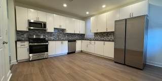 Now showing- 5BR 3 bath house! Gallery 1