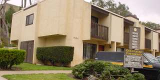 Available Now! 2BDRM/1.5BATH CONDO IN SAN DIEGO Gallery 1