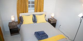 200 SW 11th St Gallery 16