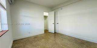 417 SE 14th Ct Gallery 12