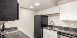 1521 West Denton Lane Gallery 14