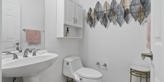 18413 NE 27th Ct Gallery 17