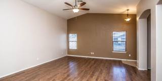 44629 W Santa Fe Avenue Gallery 10
