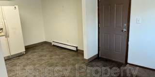 305 E Expressway Gallery 3
