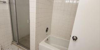 700 McKinley Gallery 9