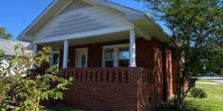 3 bedroom in historic West Burlington Gallery 1
