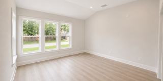 918 Keith Ln  - 5 Bed 5 Baths fully remodeled house in central location. Gallery 21