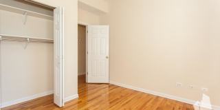 2452 N Southport Ave Gallery 8