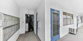 125 Newport I Gallery 25