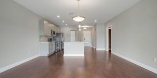 Luxury 1st Floor Condo Overlooking Little Turtle Country Club Golf Course Gallery 12