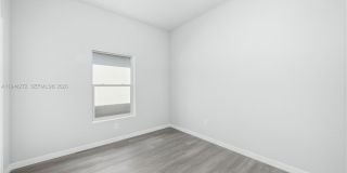 1494 Las Villas Blvd Gallery 32