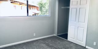 Wilbur Oaks Apartments Gallery 26